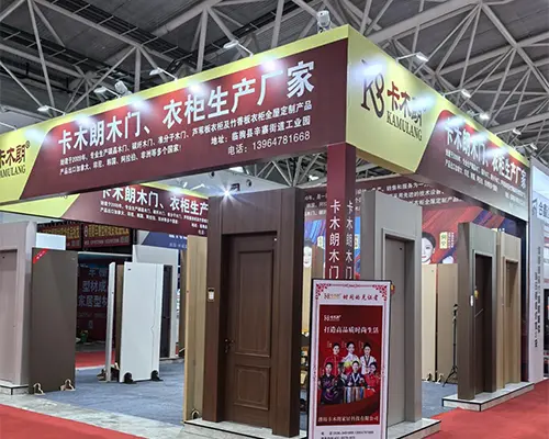 Фокусирајте се на изложбата на Linqu Doors and Windows Фокусирајте се на изложбата на Linqu Doors and Windows